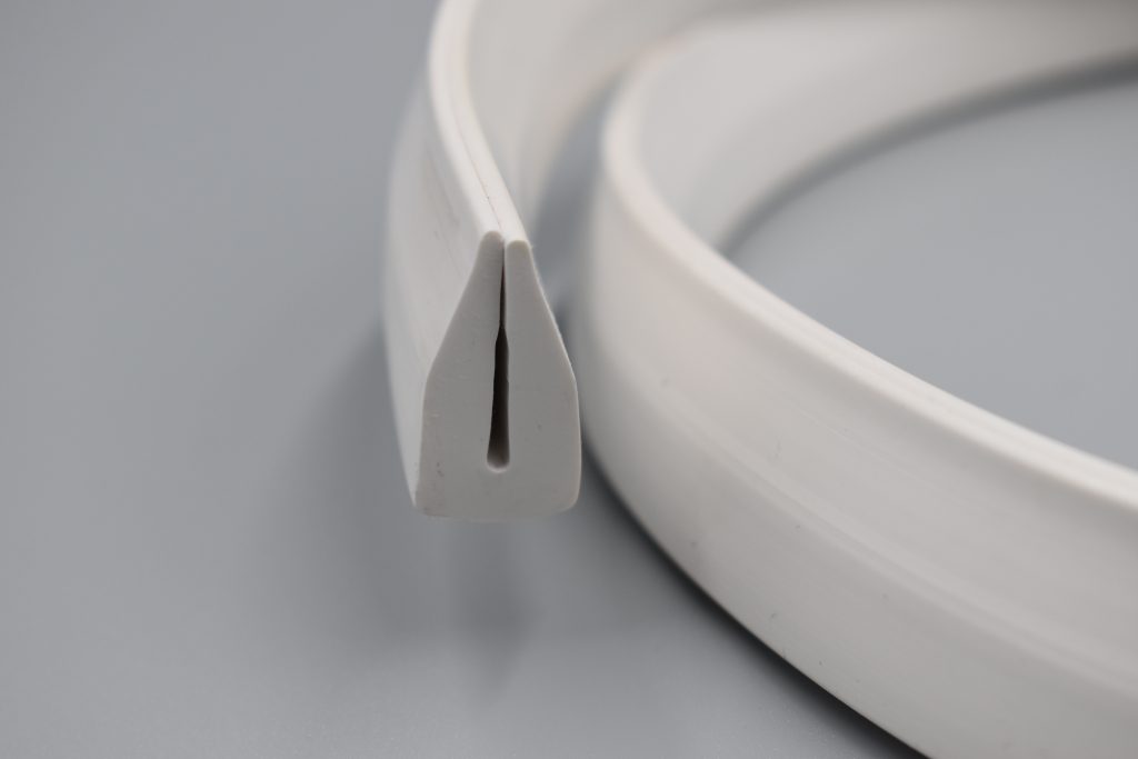 Kantenschutz für Blechränder - Schützt Kabel für Scheuer- und Kni, 67,91 €
